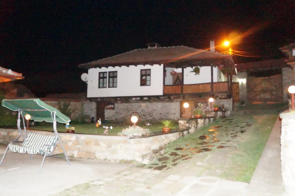 Вилла Bella House Hlevene Экстерьер фото