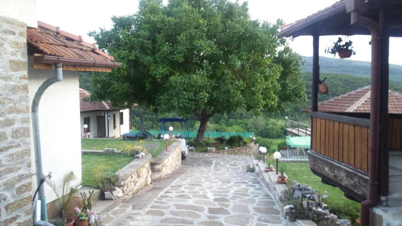 Вилла Bella House Hlevene Экстерьер фото